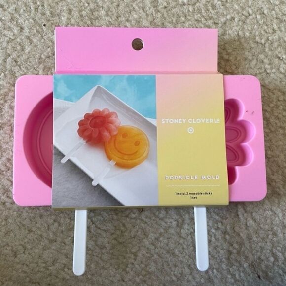 Stoney Clover x Target Pink Large Popsicles Molds - Daisy & Smiley Face - Picture 4 of 5